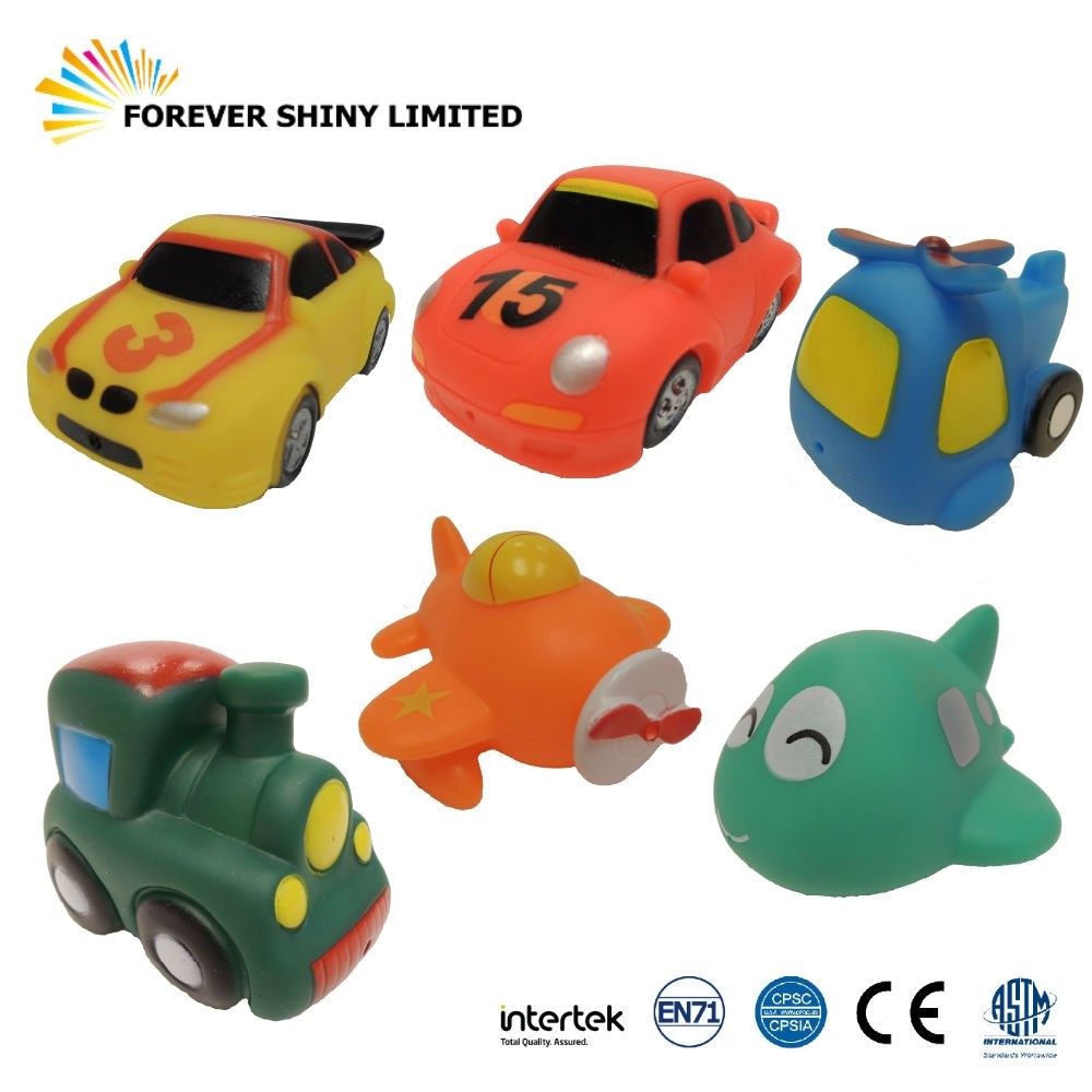 8.7cm Vinyl Car Bathing Toy